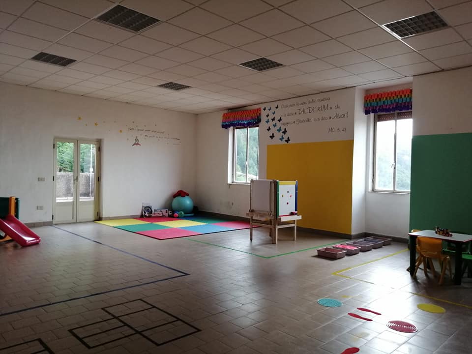 Una sede di Parent to parent per il sostegno a bambini e genitori
