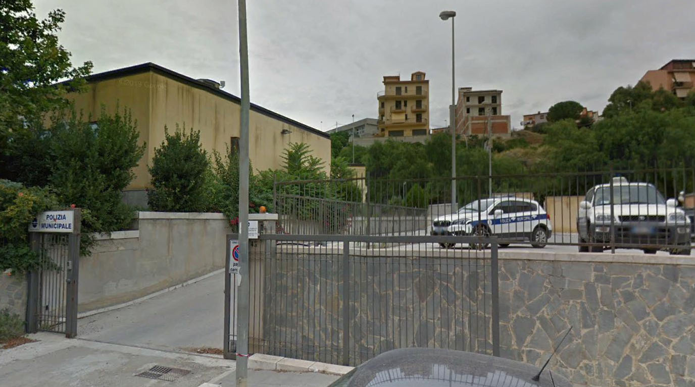 AREA 4: CORPO DI POLIZIA MUNICIPALE
