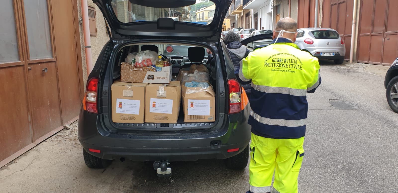 Emergenza Covid-19, Comune e Protezione Civile in campo per le famiglie